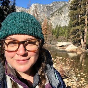 Meet your Posher, Cora